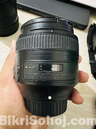 Nikon 85mm f 1.8